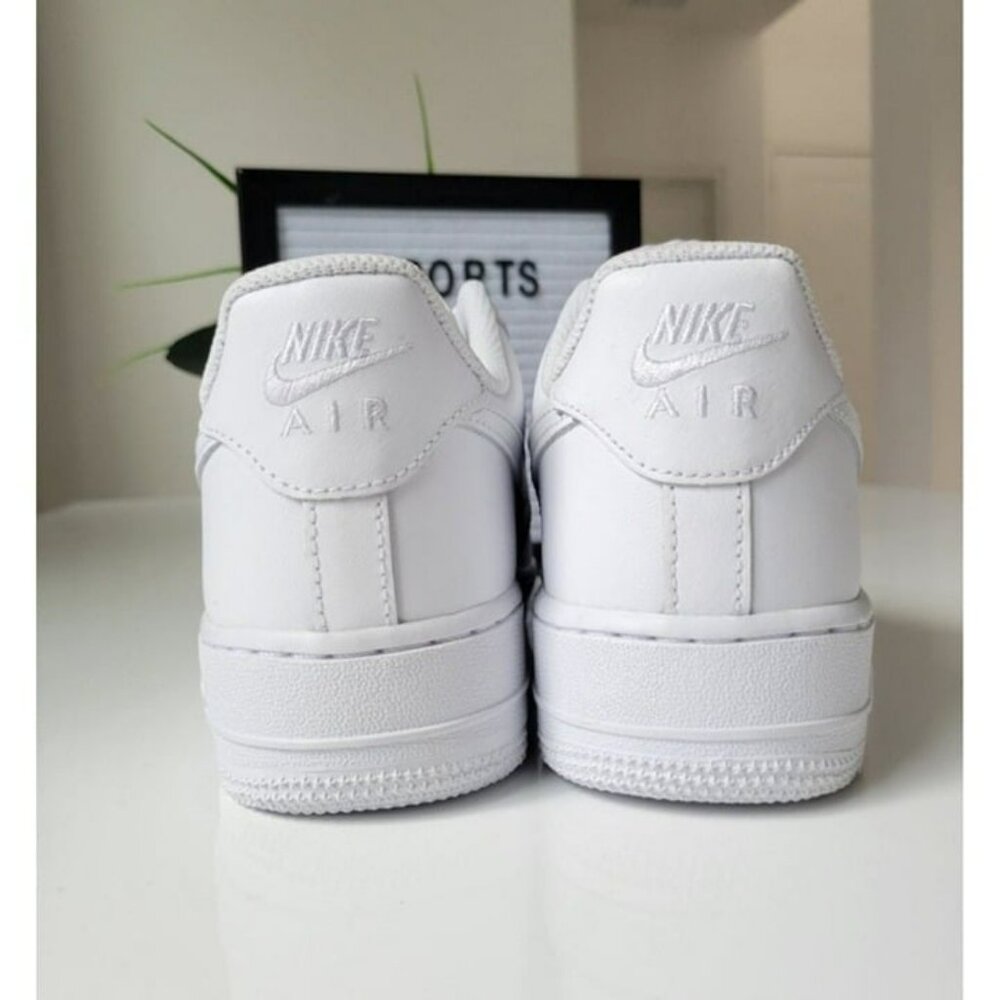 * 8.5  WOMEN'S  NIKE AIR FORCE 1 LOW WHITE CW2288-111 SNEAKERS - Picture 6 of 11